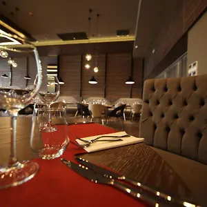 caratpark-hotel.istanbul-turkeyhotels.com/